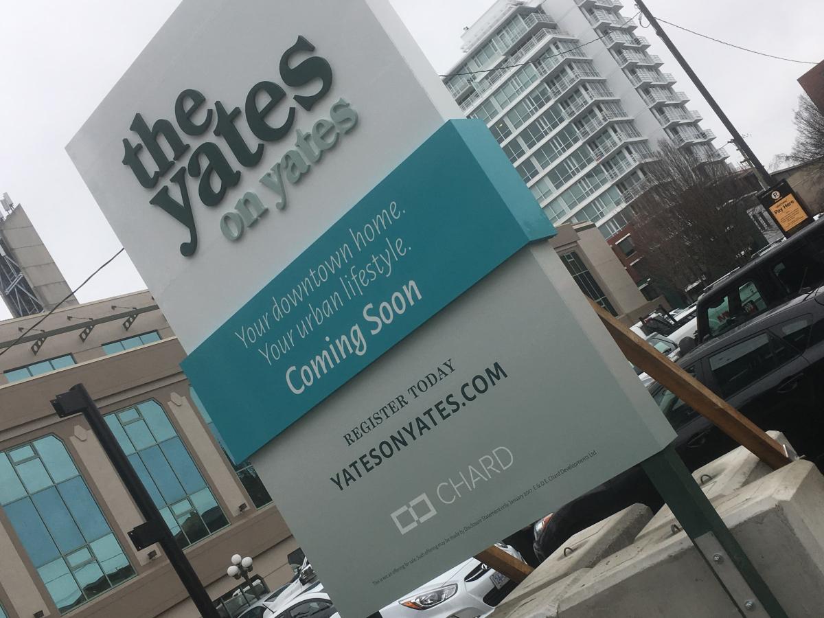 [Downtown] The Yates on Yates Condos; commercial 20storeys Built